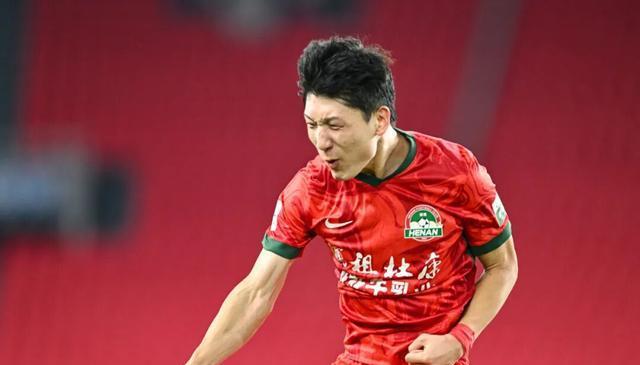 yid, 本场比赛表, 后防线在转