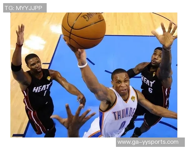 2012年NBA总决赛第三场热火对战雷霆精彩回放与赛后分析