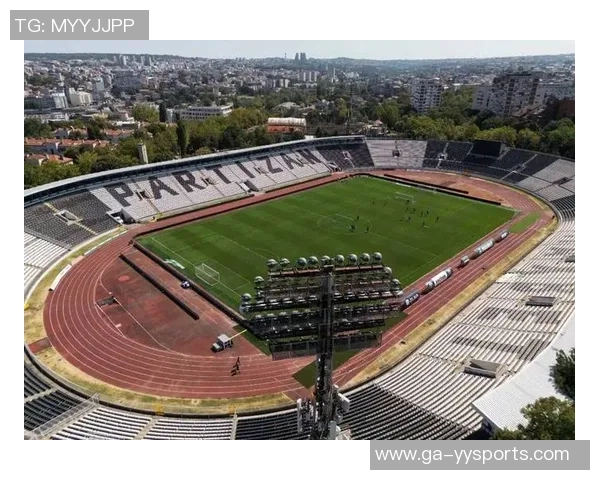 贝尔格莱德游击队与阿尔克马球队的精彩对决分析与赛后点评