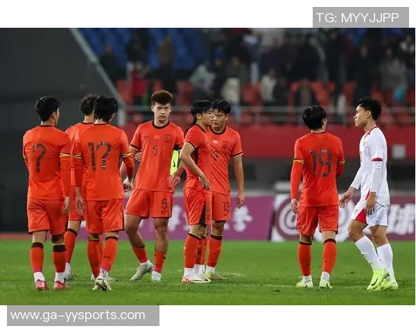 4-0!越南大胜马来西亚,5连胜确定头名,携手我国男足晋级亚洲杯