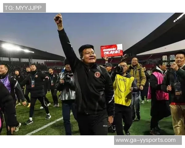 不满教练就打假赛？灰熊刺头柱石，上赛季刚为他换主帅，又要换？